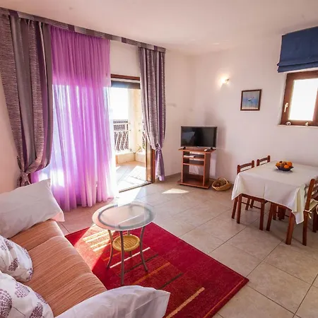 Apartment Rosanda Pakostane