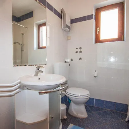 Apartment Rosanda *