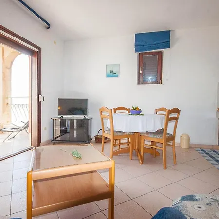 Rosanda Apartment *