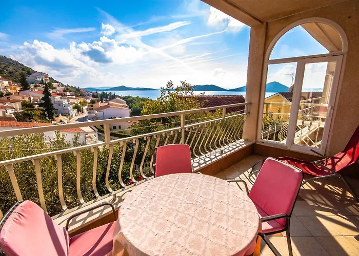 아파트 Rosanda 파코스탄