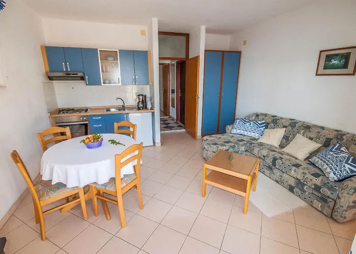 아파트 Rosanda 파코스탄