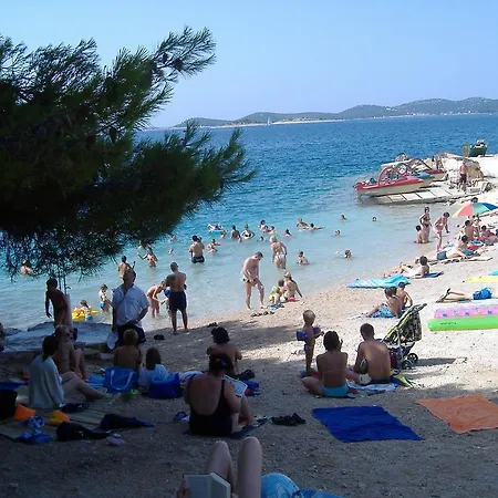 Rosanda * Pakoštane