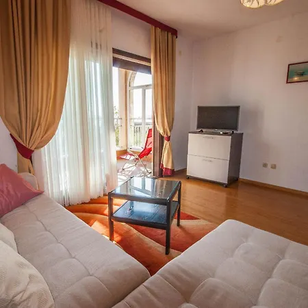 Apartament Rosanda